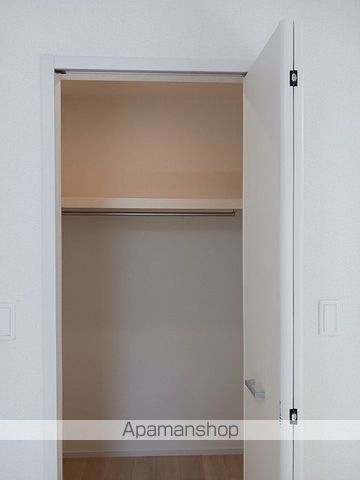 ペルソナの内装写真