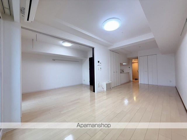 マストライフ南4条の内装写真