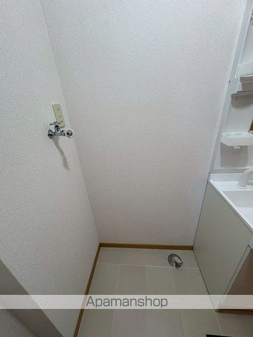 フィアヤーレスツァイテンIの内装写真