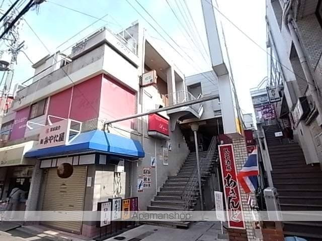 第三三功ビルの外観写真
