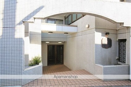 東京都世田谷区羽根木１丁目[1R/16.5m2]の外観2