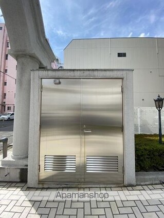 ダイアパレスロワイヤル栗林公園[3LDK/70.32m2]の共用部3