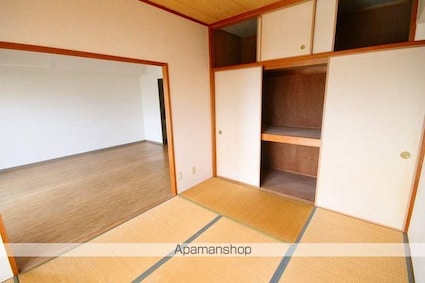 愛知県名古屋市瑞穂区山下通５丁目[3LDK/70.03m2]の内装3