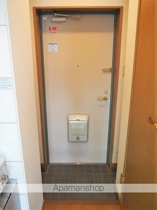 フレンテリゾン[1K/29.7m2]の玄関