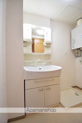REIZ山の手の内装写真