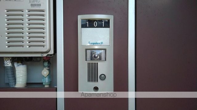 レオパレスアルナス五井の内装写真