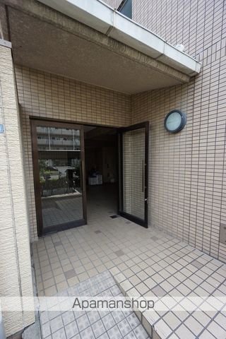アフィデ古川の玄関写真
