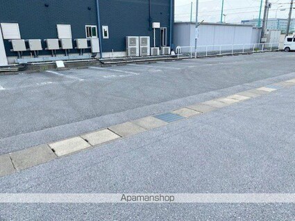 えすぺらんさ[1LDK/48m2]の駐車場