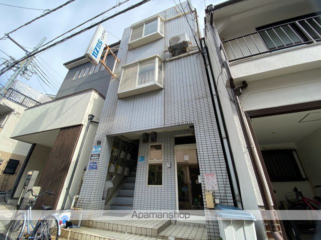 マンションスズの外観写真