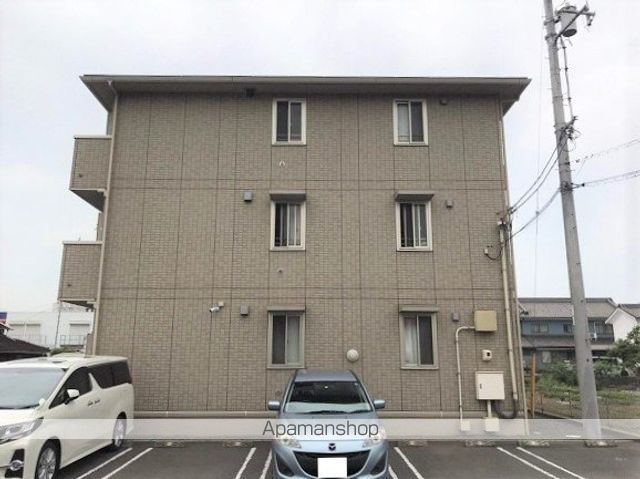 あけぼの6番館やまさ B棟の外観写真