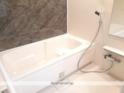 メゾン　フルール　Ａ[1LDK/50.08m2]のバス2