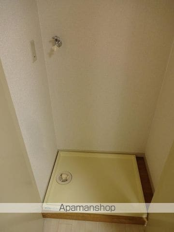 エイチ・ツー・オー今川の内装写真