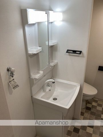 カレッジヒルズEの内装写真