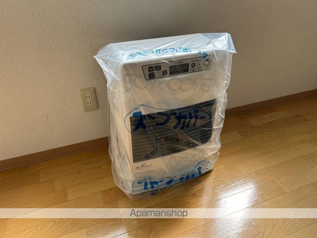 プラス32の内装写真