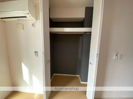 ヴァンヴェール[1LDK/54.19m2]の収納