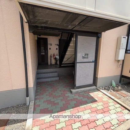滋賀県大津市下阪本４丁目[2DK/50.38m2]のエントランス