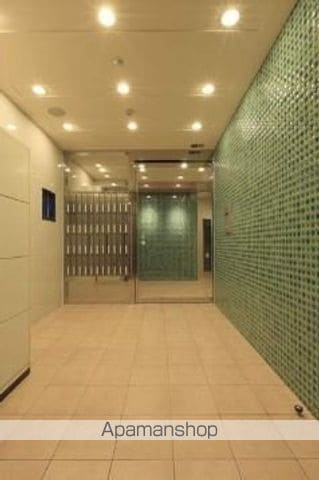 クイーンズ藤崎表参道の玄関写真