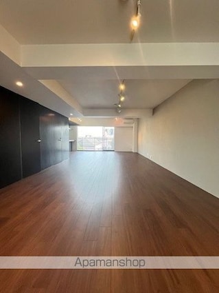 レジディア北新宿[1LDK/83.56m2]の内装2