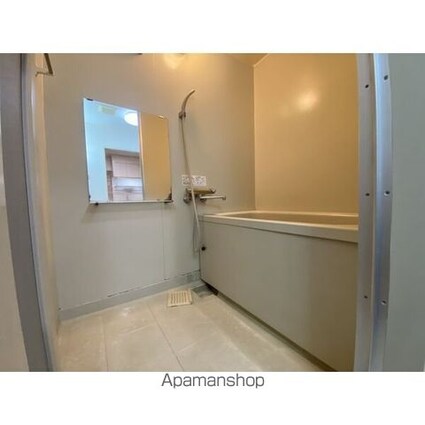 シーズンコート上小田井南[2LDK/60m2]のバス