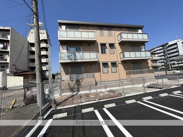 トリニティIの外観写真
