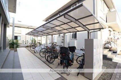 クリアシーズンズ　Ｄ[2LDK/68.21m2]の内装1