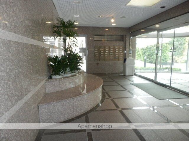 アーバンコート市ヶ谷[2LDK/93.2m2]のロビー