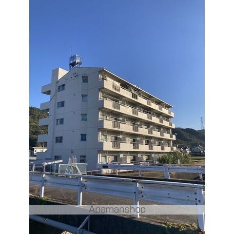 メゾン静