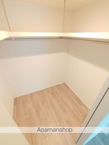 RESIUR−H谷町四丁目グランクラスの内装写真