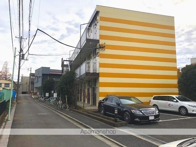 レオパレスパークサイドグレースの玄関写真