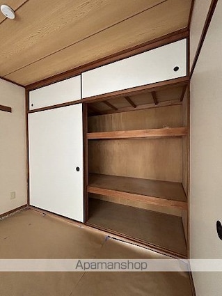 しづマンション[2DK/44m2]の収納