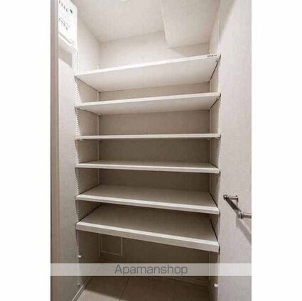 東京都新宿区早稲田町[3LDK/50.24m2]の内装