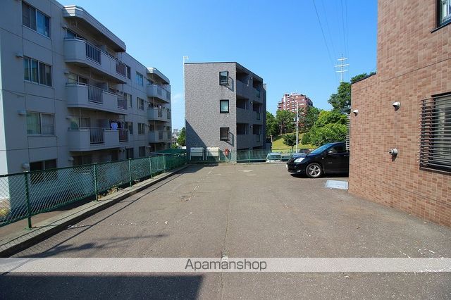 グローバル南平岸の外観写真