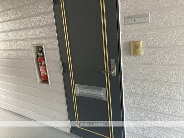 G−BASEの玄関写真