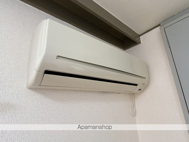 四ツ居エンビイハイツの内装写真