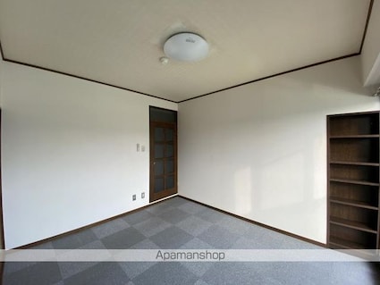 ローズ・シャンブル[3LDK/71.71m2]の内装3