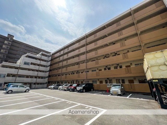 大聖ハイツ 東棟の外観写真