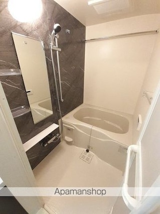 ゼファー[1R/29.4m2]のバス