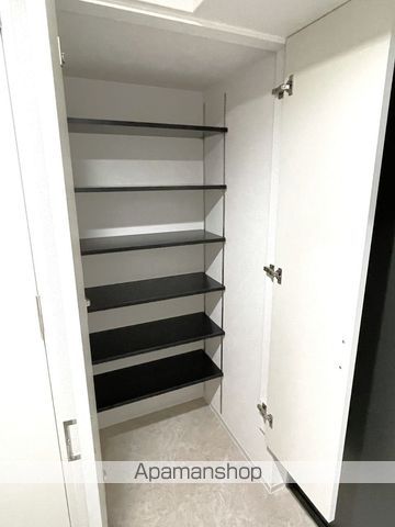 プレリスNEO大阪十三エルヴィオンの内装写真