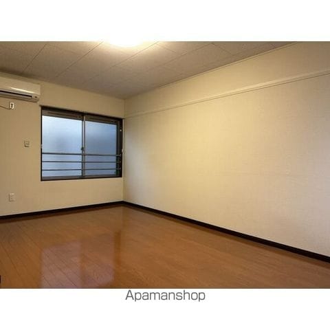 HABITER IKESHITAの内装写真