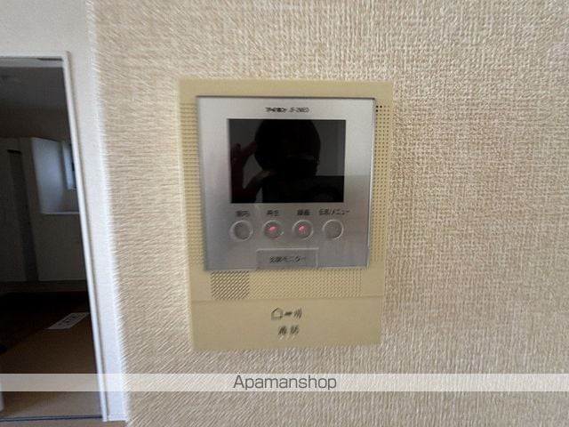 ローズコート中桜塚の内装写真