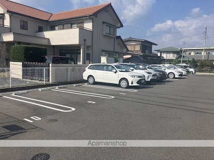 ウィルコート望町[1DK/30.35m2]の駐車場