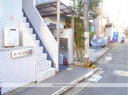 東京都中野区大和町１丁目[1R/16m2]のエントランス1