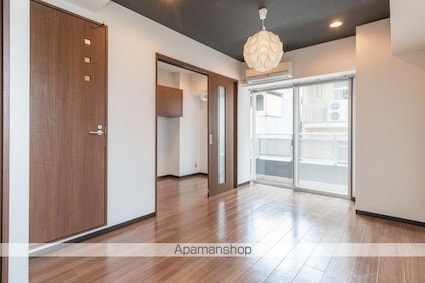 プレシャスタイム亀井町[1LDK/31.68m2]のリビング・居間