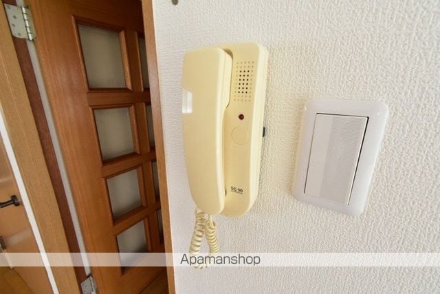 札幌市豊平区 2階建 築39年の内装写真