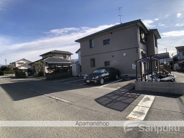 フローレンス高井の外観写真