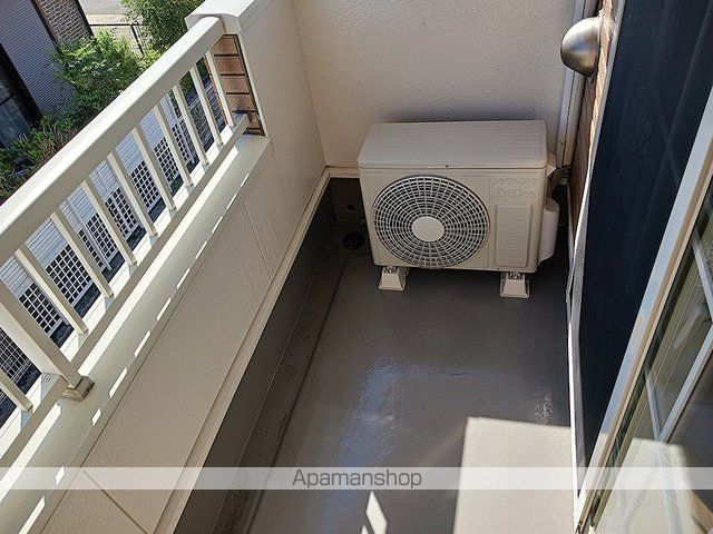 名鉄各務原線 新鵜沼駅 徒歩15分 2階建 築19年の内装写真