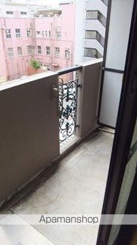 グリフィン横浜・海岸通の内装写真