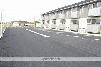 ラ・トゥール　一番館[1LDK/38.03m2]の駐車場3