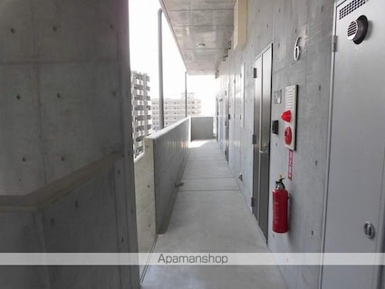 ｃａｌｍ．ｅｓⅡ[1R/32.85m2]の共用部