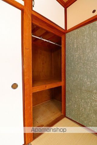 伊地知ハイツの内装写真